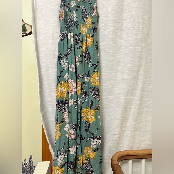 Mahina Floral midi Dress in Green and Yellow - Picture 1 of 3